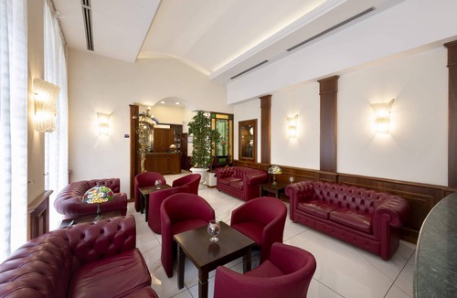 Milan Hotel | Lancaster Hotel