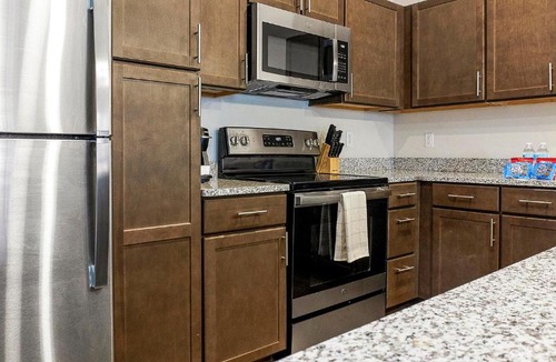 Cartersburg Apartment | Landing Amazing 1BD Clubhouse Pool