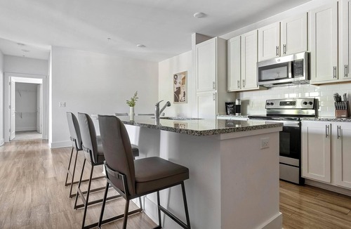 Fort Mill Apartment | Landing | Chic 3BD, Yoga Studio, Pool