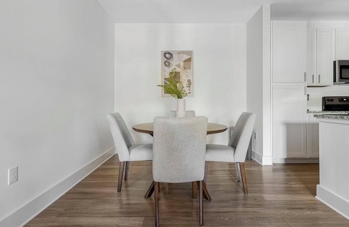 Fort Mill Apartment | Landing | Chic 3BD, Yoga Studio, Pool