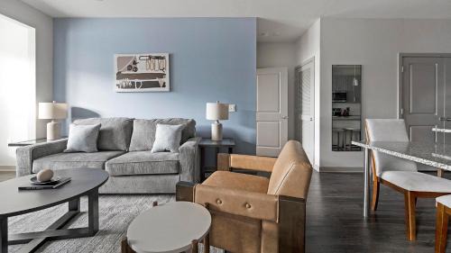 Murfreesboro Apartment | Landing Incredible 2BD Yoga Studio Clubhouse