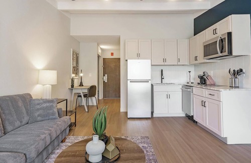 Northeast Raleigh Apartment | Landing | Incredible Studio, Pool, Gym