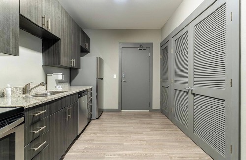 University District Apartment | Landing | Modern 2BD, Clubhouse, Game Room