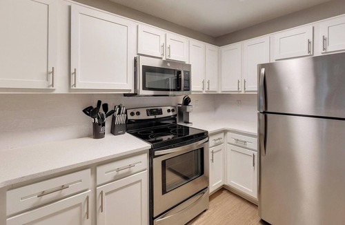 Charlottesville Apartment | Landing | Modern 2BD, Gym, Clubhouse