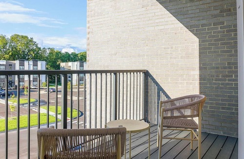 Cartersburg Apartment | Landing | Spectacular 2BD, Clubhouse, Pool