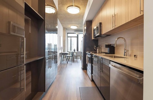 Baileys Crossroads Apartment | Landing | Stunning 1BD, Game Room, Gym