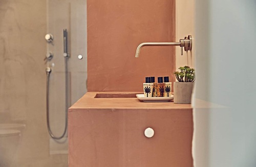Ivrea Hotel | LaQuattro GliElefanti
