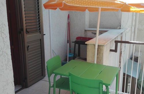 Lentini Apartment | Large and bright studio apartment