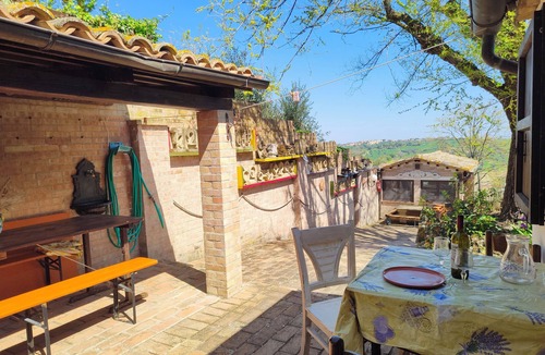 Castel Colonna Apartment | Large apartment for groups - Pool-Park -Art - Nature