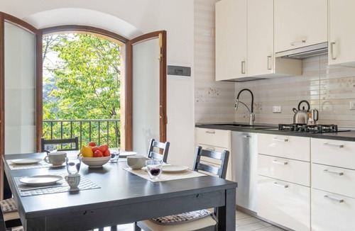 Province of Bologna Apartment | Large, bright and well-kept apartment on the third floor of a building near the Maggiore Hospital. The historic center is easily accessible by public transport.The apartment, ideal for 5 people, is fully equipped and has 24h WiFi, A/C and heating. It r