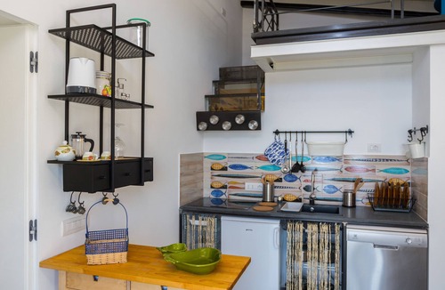 Maiori Apartment | Large Green House