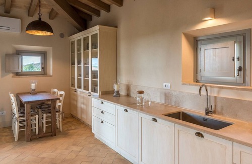 Montaione Villa | Large villa to rent in Tuscany with pool, AC, Wi-Fi, Golf, Tennis, walk to town, views, weddings and celebrations