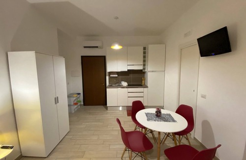 Tolfa Hotel | le casette di Frà Studios