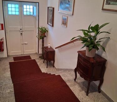 Zona LIII Tomba di Nerone Apartment | Lemon Garden Home
