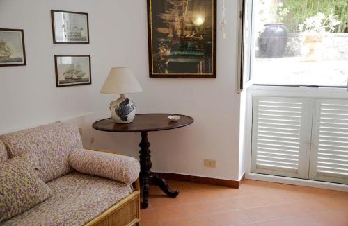 Marina Grande Apartment | Lemon Grove, Capri