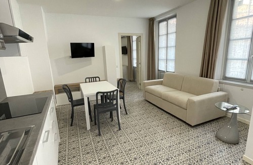 Como City Centre Apartment | Lezzeno, Cernobbio, Argegno, Tremezzo, Moltrasio