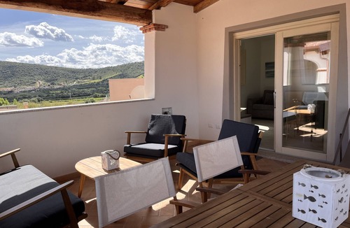 Limpiddu Apartment | Limpiddu Residence with Swimming Pool and Panoramic View - New All Amenities