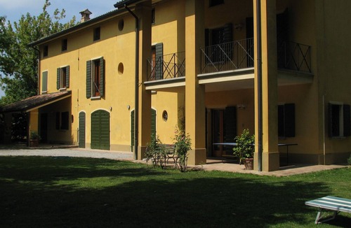 Reggio nell'Emilia Apartment | Located in a quiet countryside area a stone's throw from the city