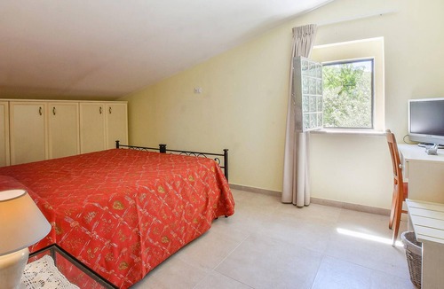Guardialfiera Apartment | Look forward to a wonderful vacation in this appealing vacation apartment with panoramic views of th