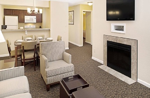Berkeley Resort | Lovely 2 bedroom minutes to Colonial Williamsburg