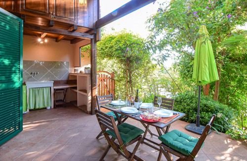 Magliano in Toscana Apartment | Lovely apartment in Magliano in Toscana
