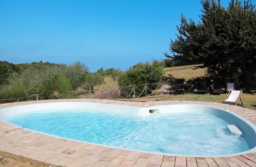 Granarola Apartment | Lovely apartment for 2 guests with WIFI, A/C, pool, TV, patio, pets allowed and panoramic view