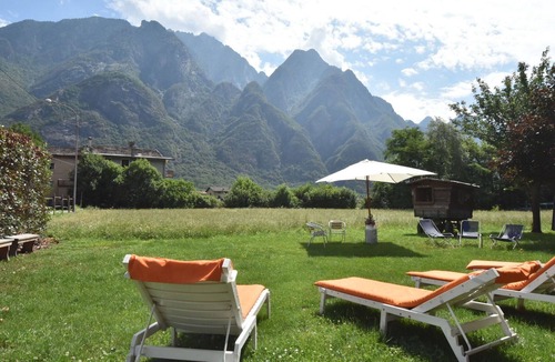 Bodengo Apartment | Lovely apartment for 3 guests with WIFI, TV, patio and pets allowed
