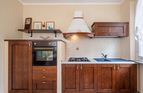 Vinchio Apartment | Lovely apartment for 5 people with pool, A/C, WIFI, TV, terrace, pets allowed and panoramic view