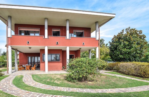 Casale Litta Apartment | Lovely apartment in Casale Litta
