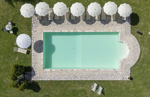Radicondoli Villa | Lovely apartment in villa for 7 people with WIFI, pool