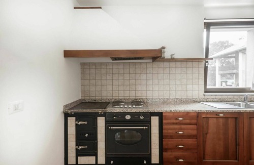 Povoletto House | Lovely apartment in villa for 4 guests with pool, A/C, WIFI, TV, terrace and pets allowed