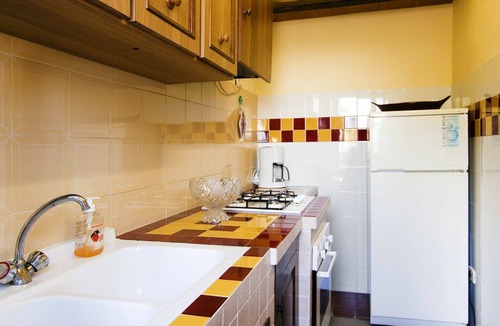 Paciano Villa | Lovely apartment in villa for 6 people with pool, WIFI, TV, terrace and pets allowed