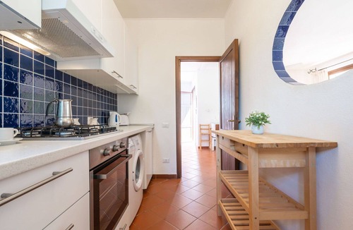 Nora Villa | Lovely apartment in villa for 5 guests with A/C, WIFI, TV and terrace