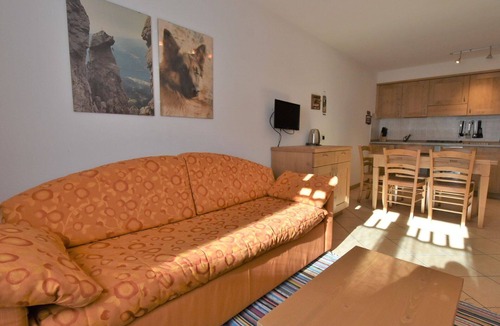 Campodolcino Apartment | Lovely apartment for 4 guests with WIFI, TV, terrace and pets allowed