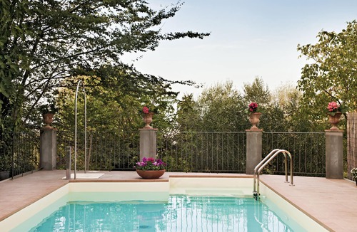 Gambassi Terme Apartment | LOVELY APERTMENT CLOSE TO FLORENCE. POOL, WI-FI 24H, WINE TASTING