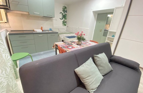 Quartiere XXXIV Lido di Ostia Levante Apartment | Lovely flat near beach and metro
