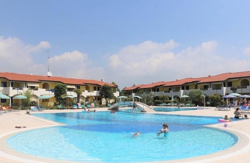 Bibione Lido del Sole Apartment | Lovely flat with garden