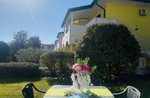 Bibione Lido del Sole Apartment | Lovely flat with garden