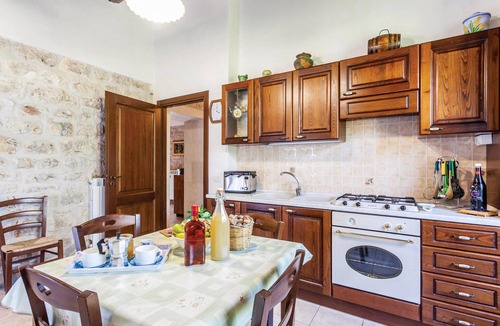 Rosolini House | Lovely home in Rosolini SR with private swimming pool, can be inside or outside