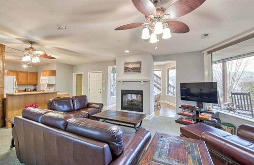 Lake Junaluska House | Lower level unit in duplex with AC, fireplace, washer & dryer, community pool