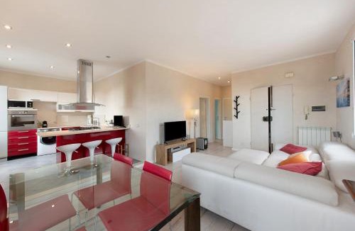Quarto dei Mille Apartment | Luce Chiara Home