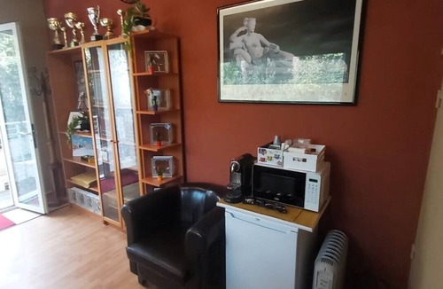 Quartiere XX Ardeatino House | LunaBedRoma - Short rentals in the green