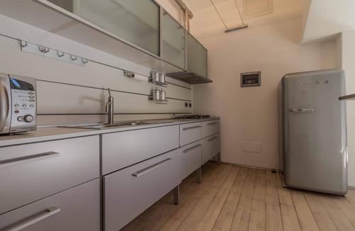 Lecco Apartment | Lungolago Holiday Home - Affitti Brevi Italia