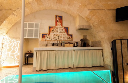 Sasso Caveoso House | Lux Lucis - One Bedroom House, Sleeps 2