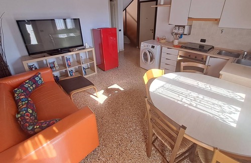 Monselice Apartment | Luxurious apartment housed in a historic building in the center!