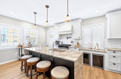 Mount Washington House | Luxurious, Modern Home in Pittsburgh's Mt. Washington Neighborhood