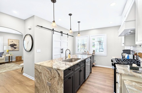 Mount Washington House | Luxurious, Modern Home in Pittsburgh's Mt. Washington Neighborhood