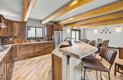 Sherwood Forest Cabin | Luxurious, Peaceful Cabin in Blue River, Minutes from Breckenridge