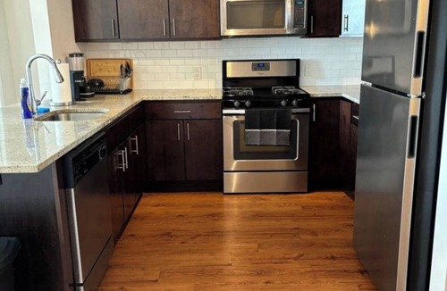 Hempstead Apartment | Luxury 2 Bed, 2 Bath Loft in Central Location!