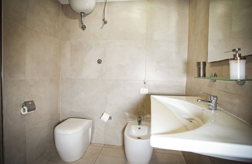 San Giovanni Apartment | Luxury apartment 6 bedrooms and 6 bathrooms - close to Colosseo